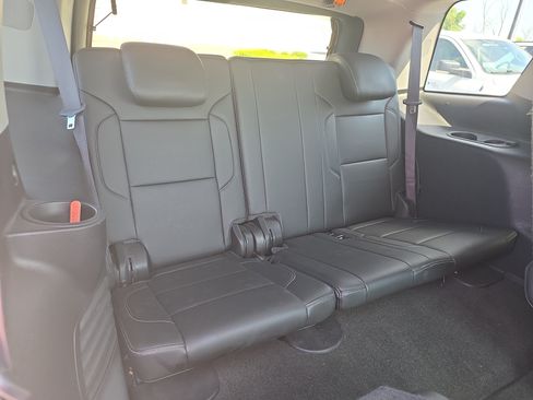 Used 2018 Chevrolet Tahoe LT AWD/4WD image 11