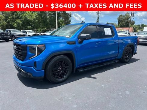 Used 2022 GMC Sierra 1500 Elevation w/ LPO, Elevation Black Package RWD image 3