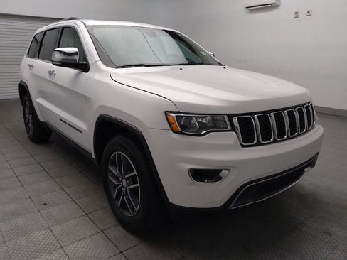Used 2018 Jeep Grand Cherokee Limited AWD/4WD image 13