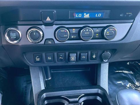Certified 2023 Toyota Tacoma TRD Sport w/ Advanced Technology Package AWD/4WD image 33