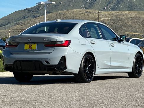 Used 2024 BMW M340i xDrive image 3