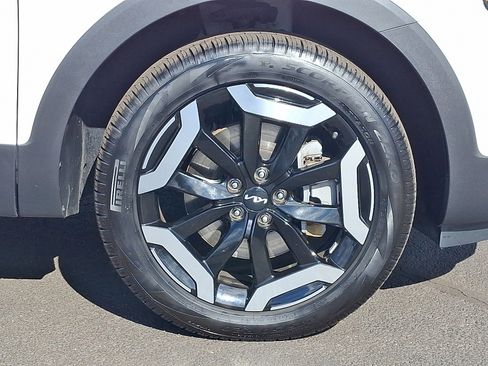 Used 2023 Kia Telluride S w/ S Sunroof Package AWD/4WD image 8