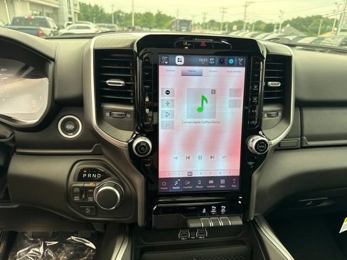 New 2026 RAM 1500 Big Horn AWD/4WD image 12