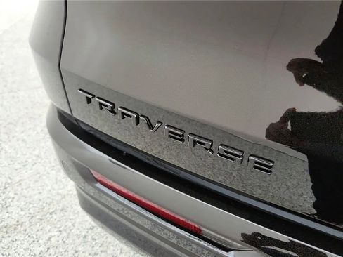 New 2026 Chevrolet Traverse RS FWD image 17