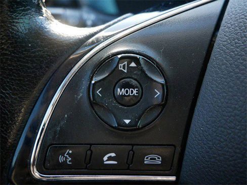 Used 2016 Mitsubishi Outlander SE image 25