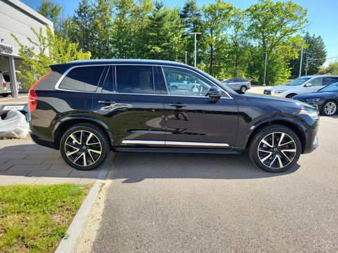 Used 2022 Volvo XC90 T8 Inscription Expression AWD/4WD image 8