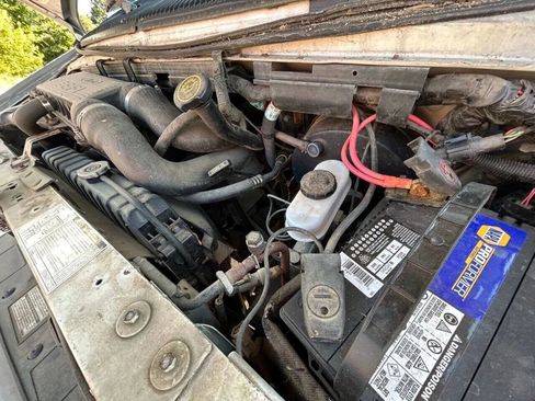 Used 1996 Ford E-350 and Econoline 350 RWD image 9