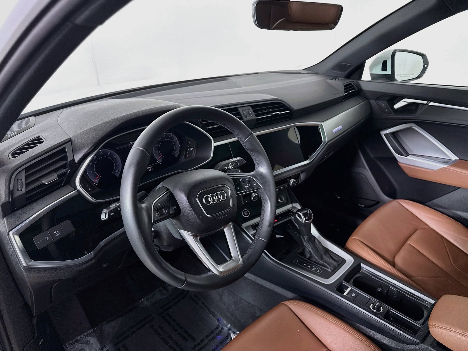 Used 2024 Audi Q3 2.0T Premium Plus AWD/4WD image 4