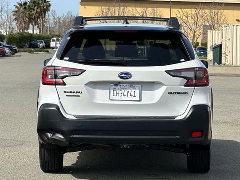 New 2025 Subaru Outback Onyx Edition AWD/4WD image 5