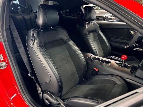 Used 2017 Ford Mustang Shelby GT350 RWD image 10