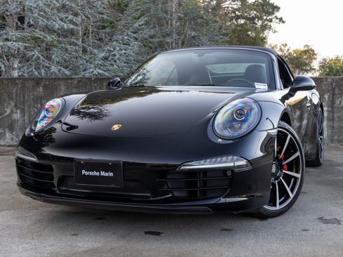 Used 2016 Porsche 911 Carrera image 48