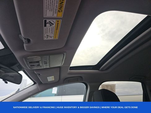 Used 2021 Honda CR-V EX image 10