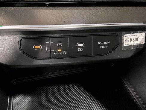 New 2026 Kia Carnival image 22