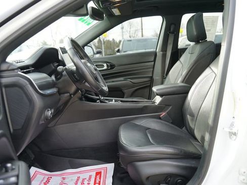 Used 2022 Jeep Compass High Altitude image 12