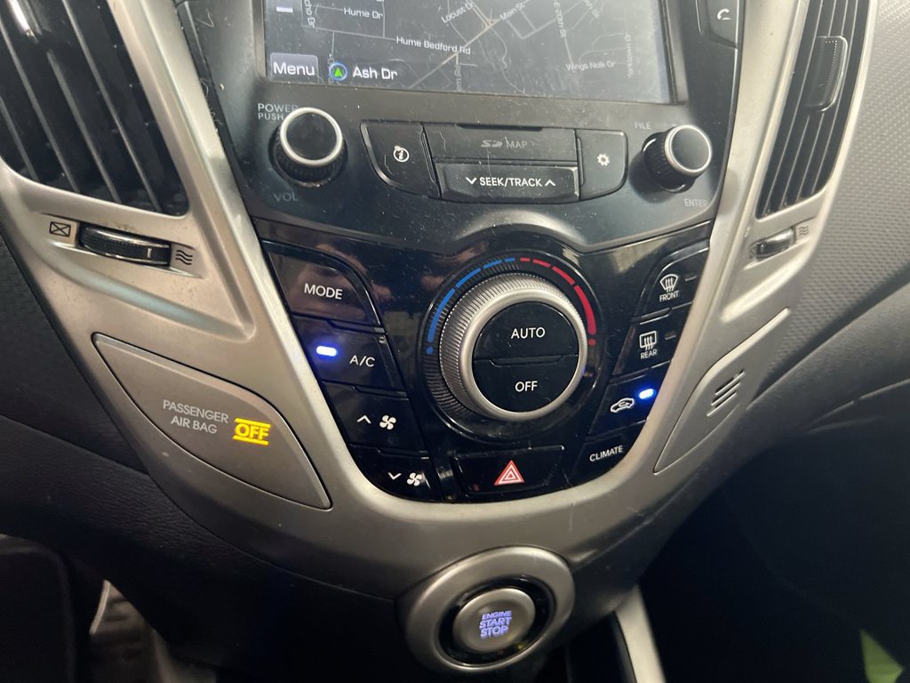 Used 2016 Hyundai Veloster w/ Option Group 03 FWD image 17