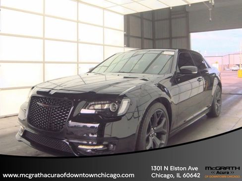 Used 2022 Chrysler 300 S RWD image 1