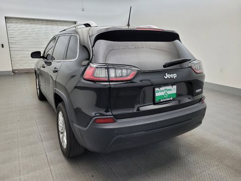 Used 2019 Jeep Cherokee Latitude w/ Popular Appearance Group FWD image 5