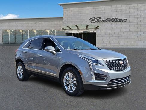 Certified 2023 Cadillac XT5 Luxury image 3