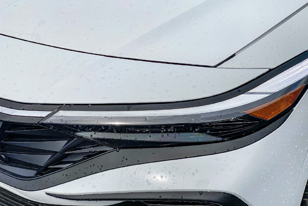 Certified 2026 Hyundai Elantra Sport FWD image 5