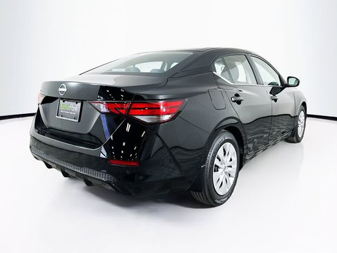 Used 2025 Nissan Sentra S image 9