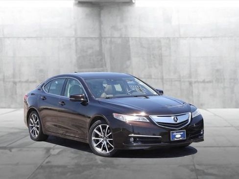Used 2017 Acura TLX V6 SH-AWD w/ Technology Pkg image 2
