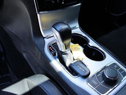 Used 2021 Jeep Grand Cherokee SRT AWD/4WD image 13