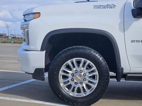 Certified 2023 Chevrolet Silverado 2500 High Country w/ Z71 Off-Road Package image 11