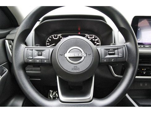 Certified 2024 Nissan Rogue S image 11