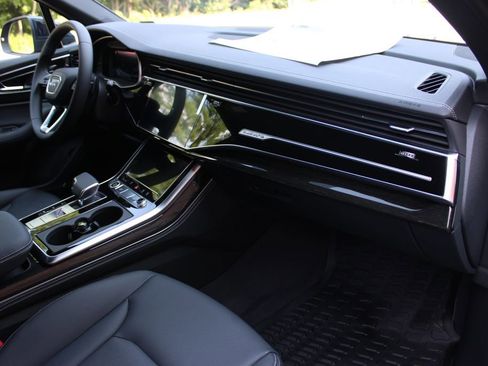 New 2025 Audi Q7 3.0T Premium Plus AWD/4WD image 45