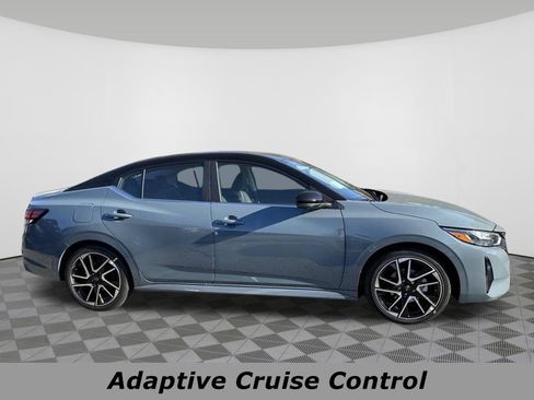 Certified 2025 Nissan Sentra SR w/ SR Premium Package FWD image 3