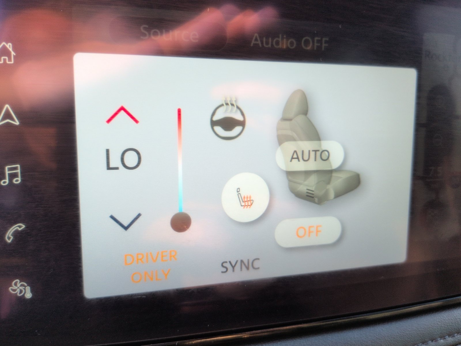 Used 2024 Nissan Ariya FWD image 19