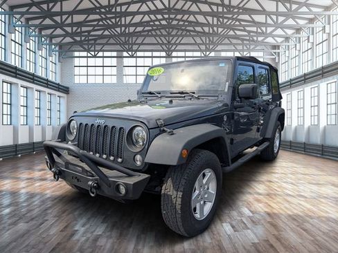 Used 2016 Jeep Wrangler Unlimited Sport w/ Quick Order Package 23S AWD/4WD image 8