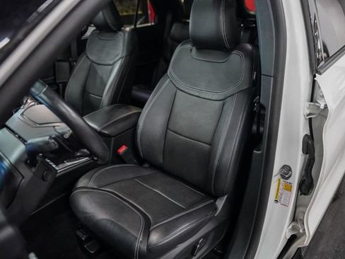 Used 2020 Ford Explorer ST w/ ST Street Pack AWD/4WD image 4