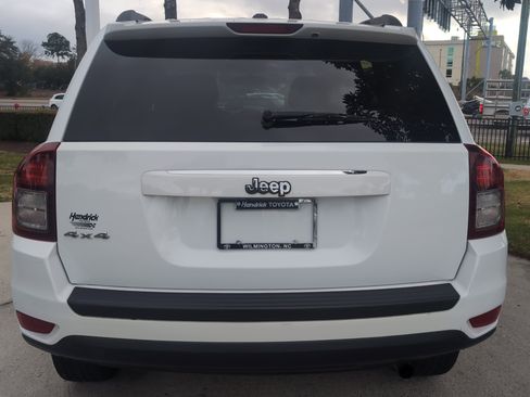 Used 2016 Jeep Compass Sport w/ Power Value Group image 9