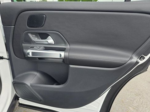 New 2026 Mercedes-Benz GLB 250 4MATIC image 26