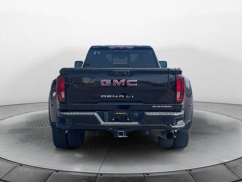 Used 2022 GMC Sierra 3500 Denali w/ Denali Ultimate Package AWD/4WD image 4