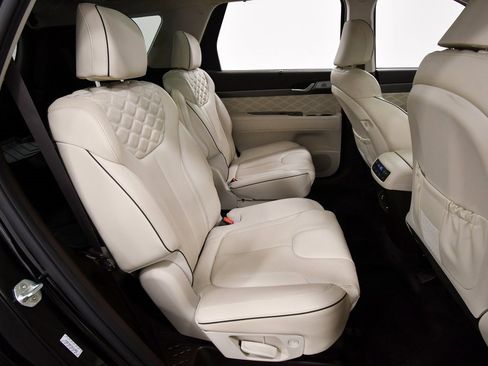 Used 2021 Hyundai Palisade Calligraphy image 18