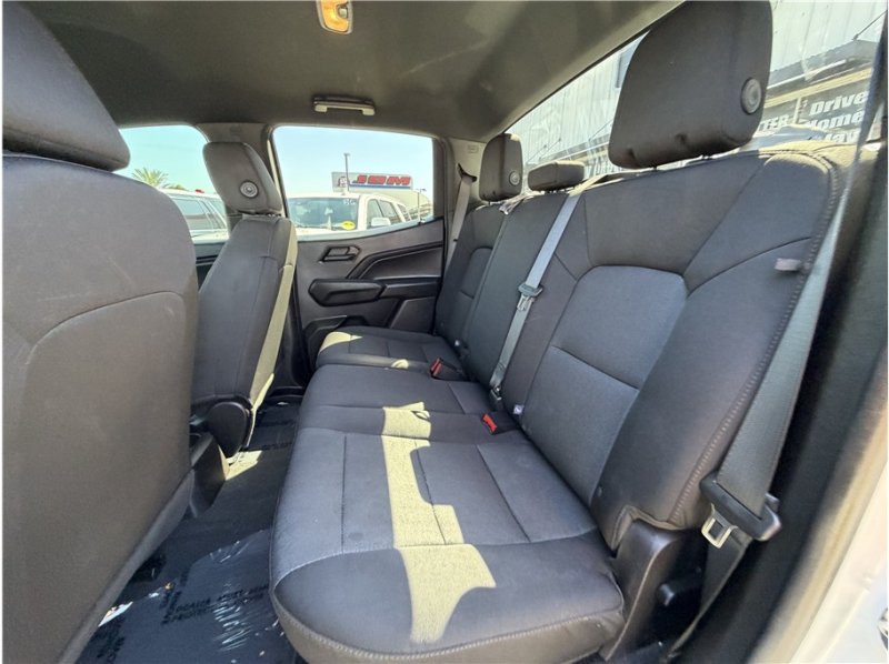 Used 2023 Chevrolet Colorado W/T RWD image 24