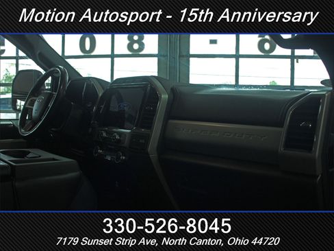 Used 2022 Ford F250 Lariat w/ Black Appearance Package image 35