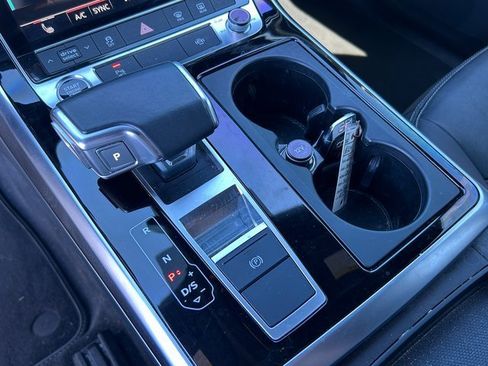 Used 2021 Audi Q8 Premium w/ Black Optic Package image 17