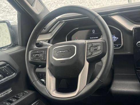Used 2024 GMC Sierra 1500 Denali w/ Denali Reserve Package AWD/4WD image 16