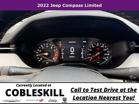Used 2022 Jeep Compass Limited AWD/4WD image 11