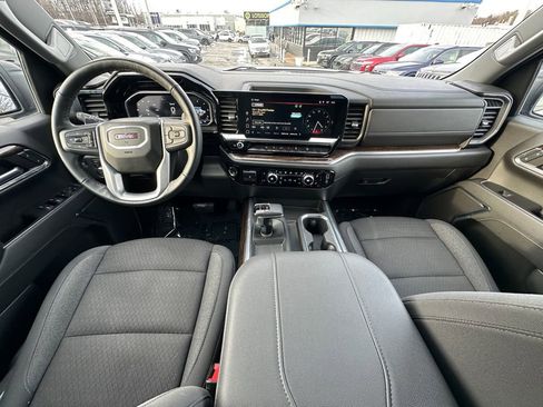 Used 2024 GMC Sierra 1500 Elevation AWD/4WD image 25