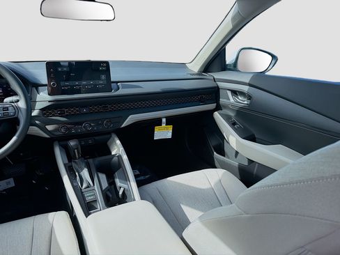New 2026 Honda Accord LX image 18
