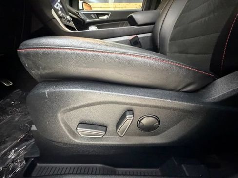 Used 2021 Ford Edge ST-Line AWD/4WD image 26