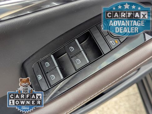 Used 2025 MAZDA CX-30 AWD 2.5 S w/ Premium Package image 17