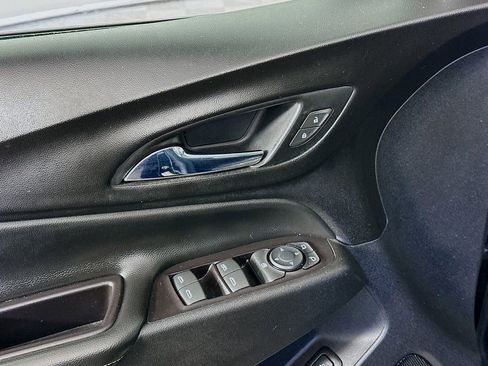 Used 2018 Chevrolet Equinox Premier AWD/4WD image 24