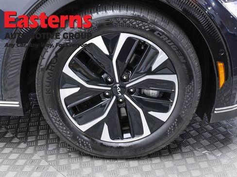 Used 2023 Kia EV6 Wind w/ Wind Technology Package AWD/4WD image 34