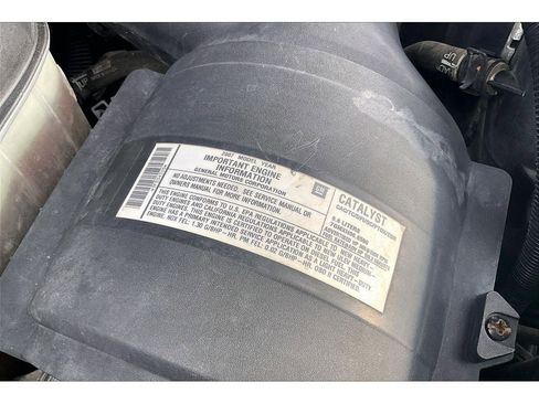 Used 2007 GMC Sierra 2500 SLE w/ Z71 Off-Road Package image 33