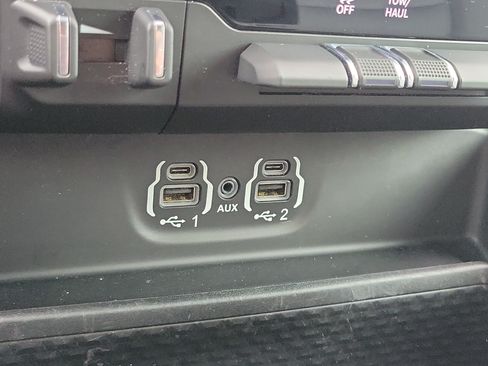 Used 2022 RAM 1500 Big Horn RWD image 23